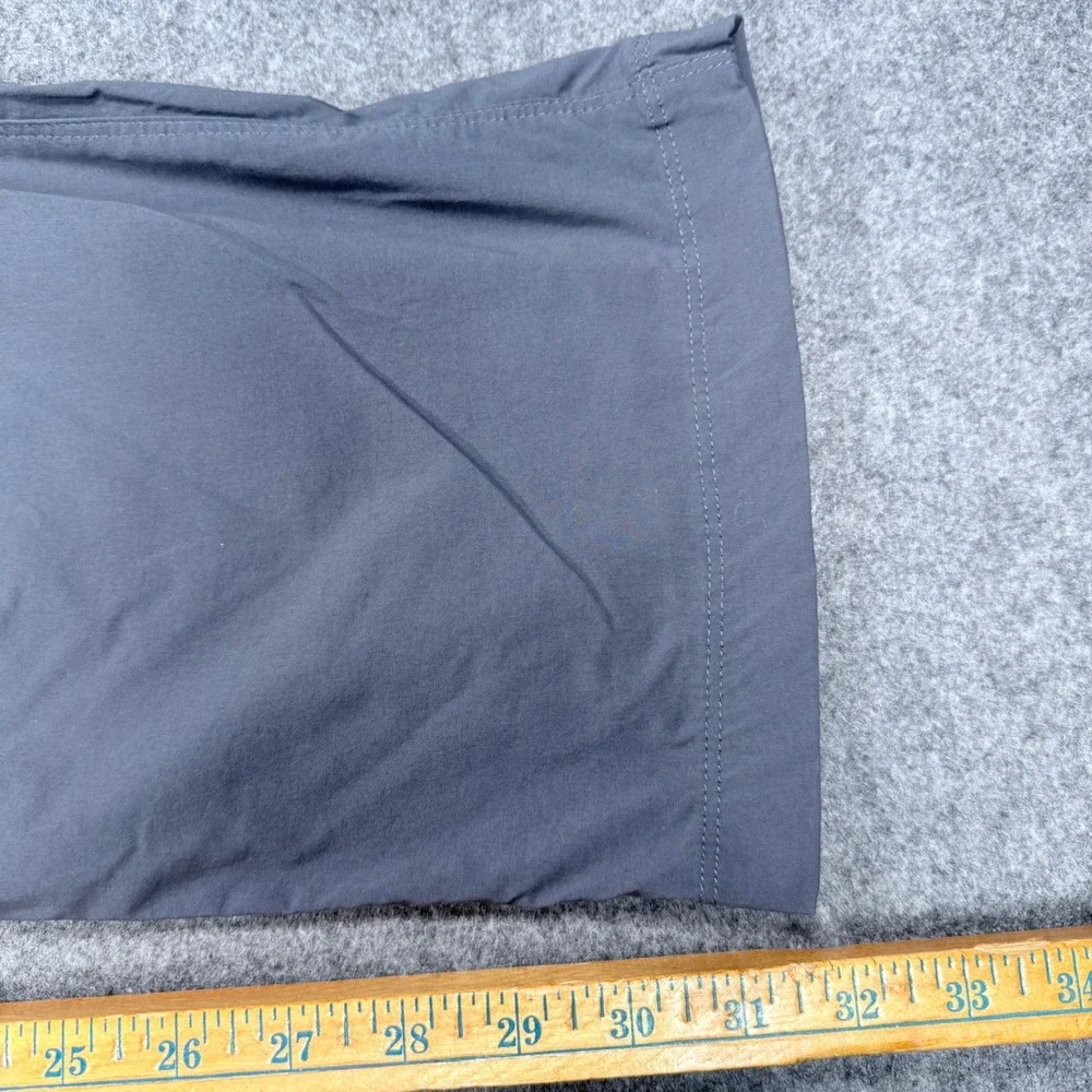 LL Bean Vista Camp Pants Mens 40x32 Gray Nylon Spandex Hiking Cargo 506421